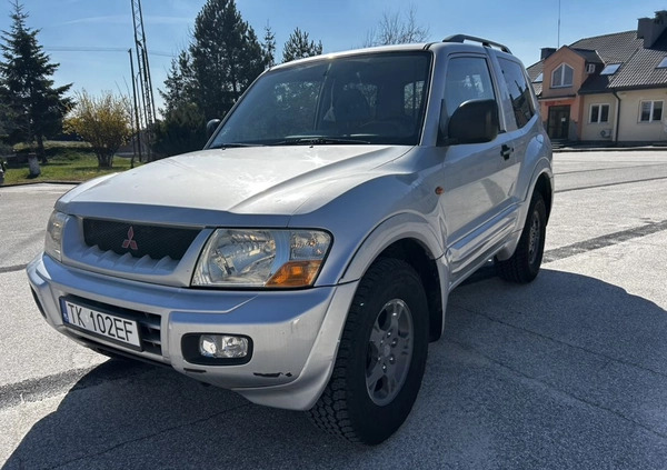 Mitsubishi Pajero cena 16600 przebieg: 215000, rok produkcji 2000 z Złoty Stok małe 92